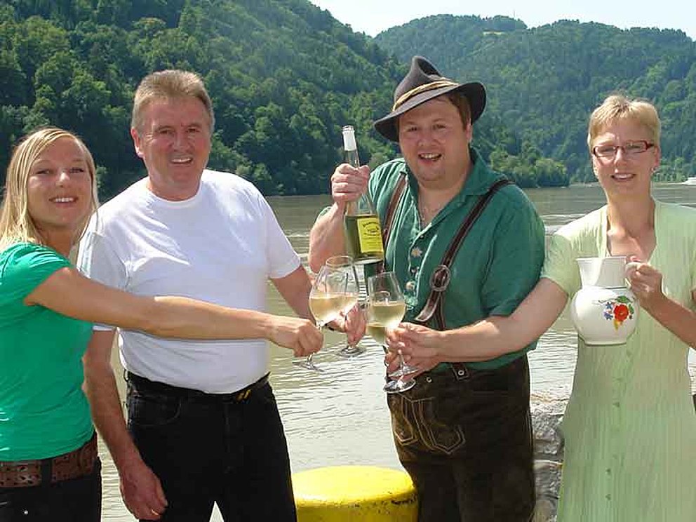 Weinverkostung im Fischgasthof Aumüller in Obermühl