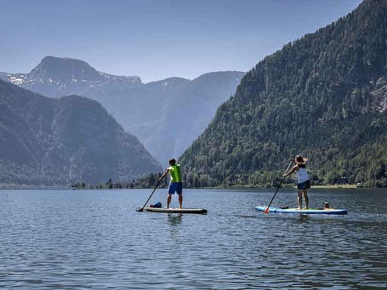 Stand-Up-Paddling am Hallstättersee