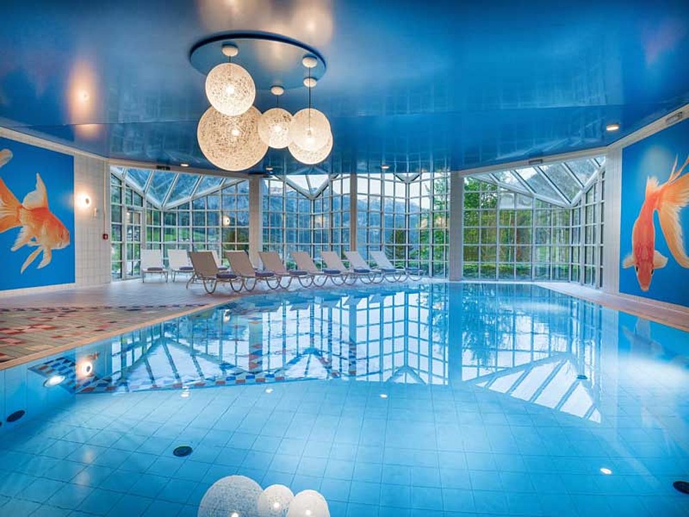 indoor Pool im Mondi Holiday Seeblickhotel Grundlsee